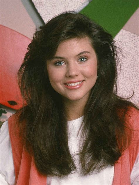 tiffani thiessen photos saved by the bell
